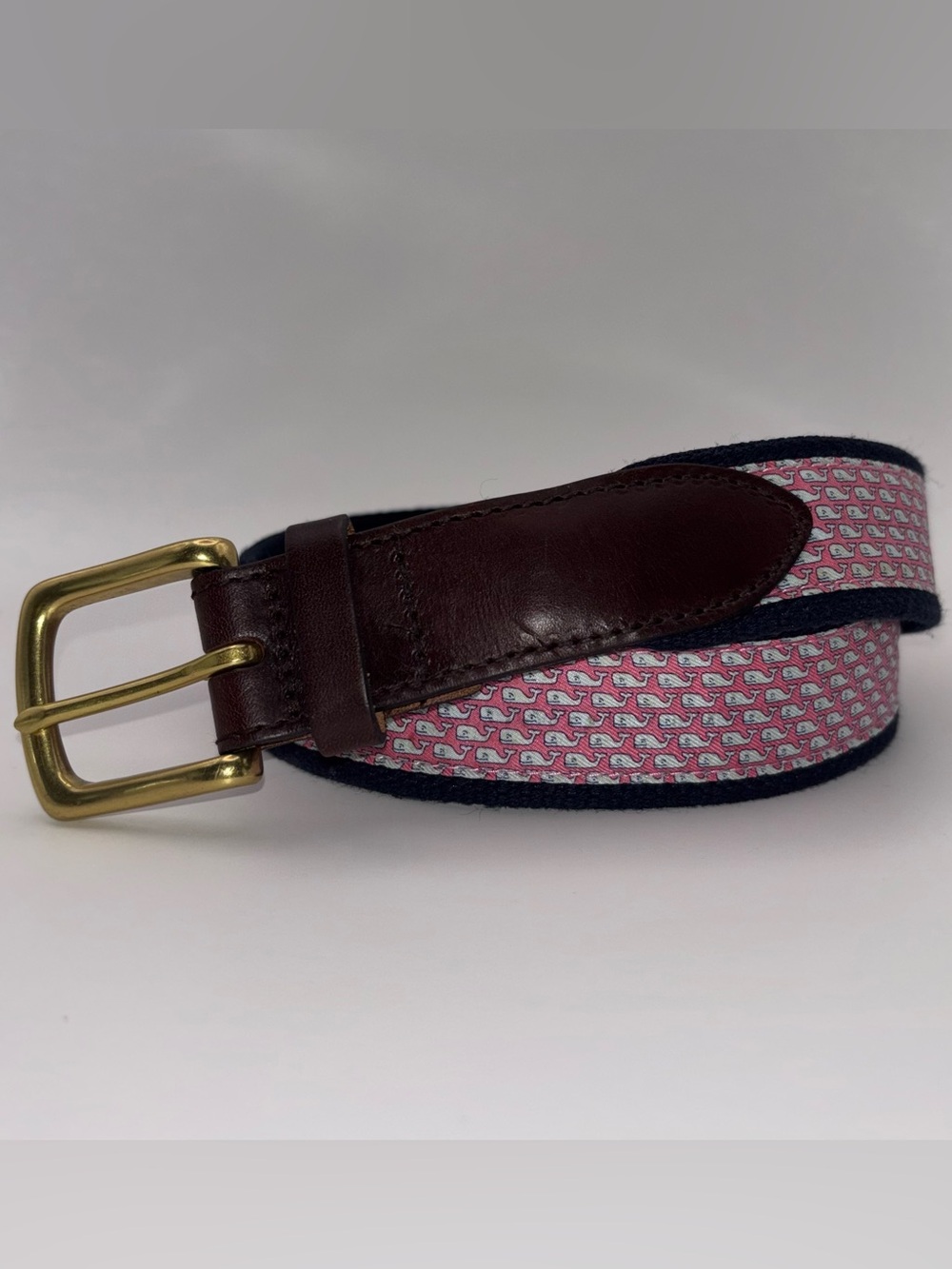 Vineyard Vines Whale Belt Size 30 Pink Silk Leather Brass Buckle
